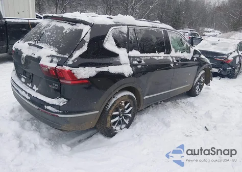 2018 Volkswagen Tiguan 2.0T Se/2.0T Sel из США, поврежденный, VIN 3VV2B7AX7JM185655